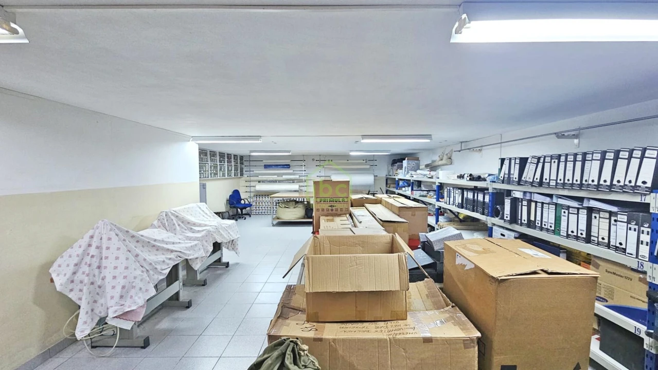 Loja para Venda em Aveleda Foto 9