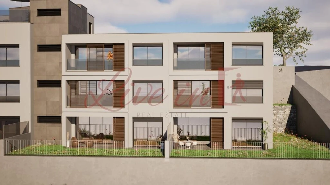 Apartamento T1 para Venda em Estreito de Camara de Lobos Foto 15