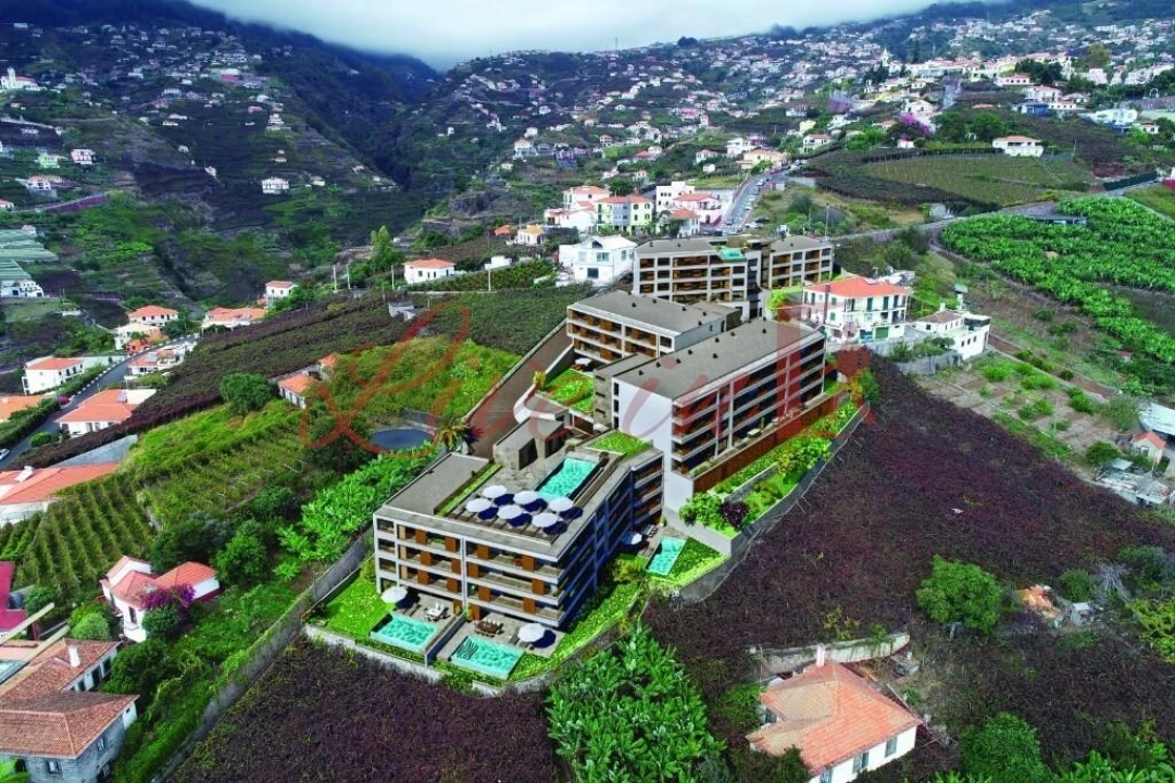 Apartamento T1 para Venda em Estreito de Camara de Lobos Foto 3