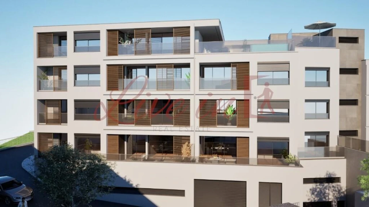 Apartamento T1 para Venda em Estreito de Camara de Lobos Foto 14