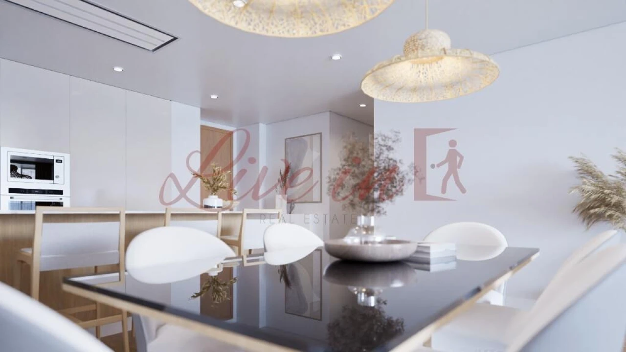 Apartamento T1 para Venda em Estreito de Camara de Lobos Foto 17