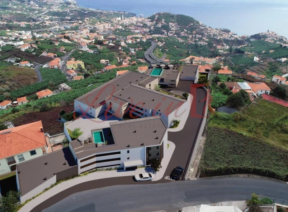Apartamento T1 para Venda em Estreito de Camara de Lobos Foto 1