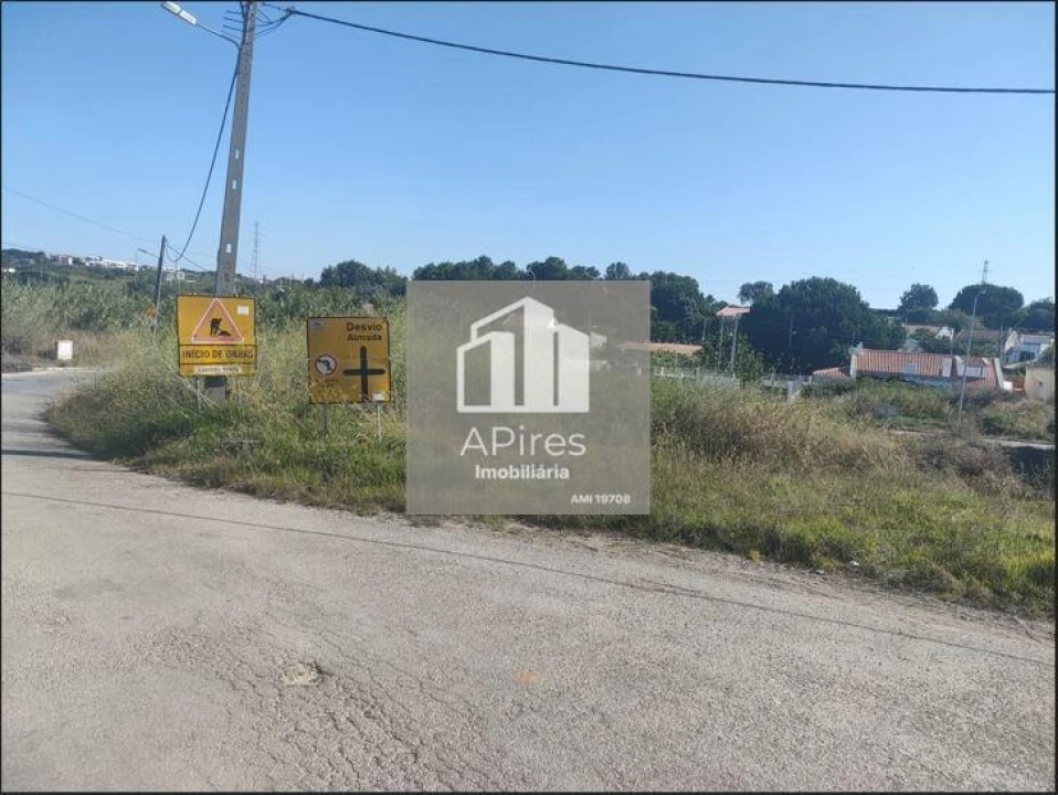 Terreno para Venda em Caparica e Trafaria Foto 6