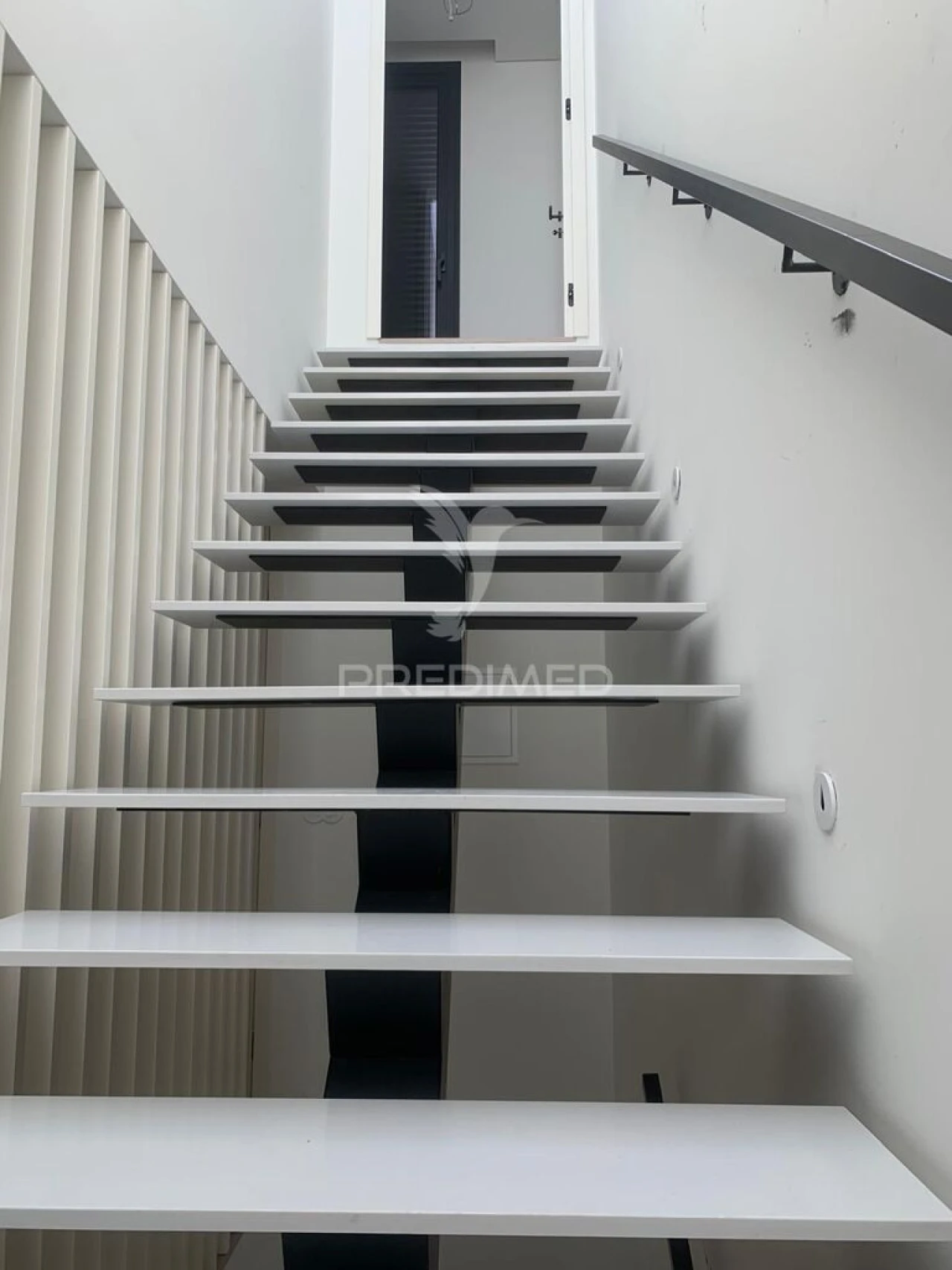 Moradia T3 para Venda em Madalena Foto 14