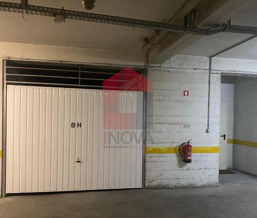 Apartamento T3 para Venda em Vila Verde e Barbudo Foto 25