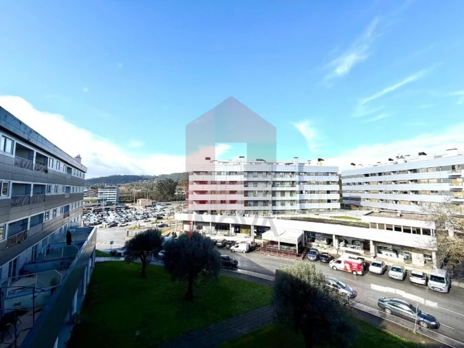 Apartamento T3 para Venda em Vila Verde e Barbudo Foto 9