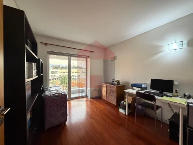 Apartamento T3 para Venda em Vila Verde e Barbudo Foto 16