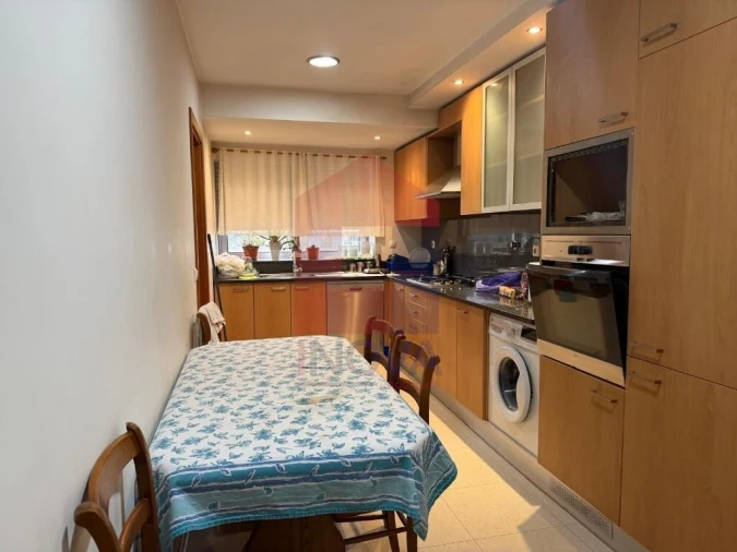 Apartamento T3 para Venda em Vila Verde e Barbudo Foto 3