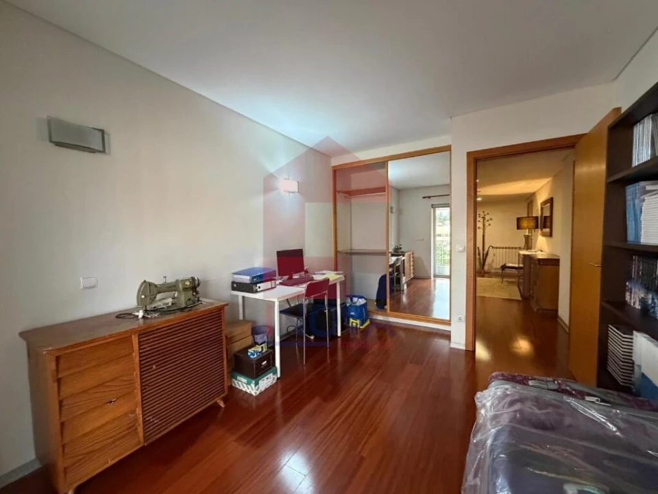 Apartamento T3 para Venda em Vila Verde e Barbudo Foto 17