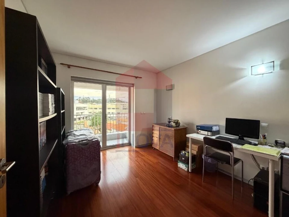 Apartamento T3 para Venda em Vila Verde e Barbudo Foto 16