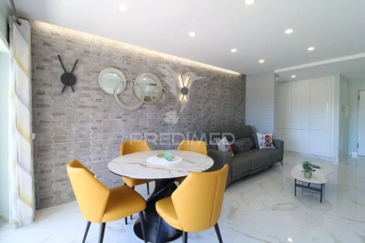 Apartamento T1 para Venda em Portimão