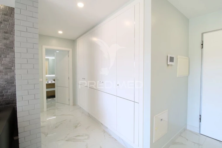 Apartamento T1 para Venda em Portimão Foto 7