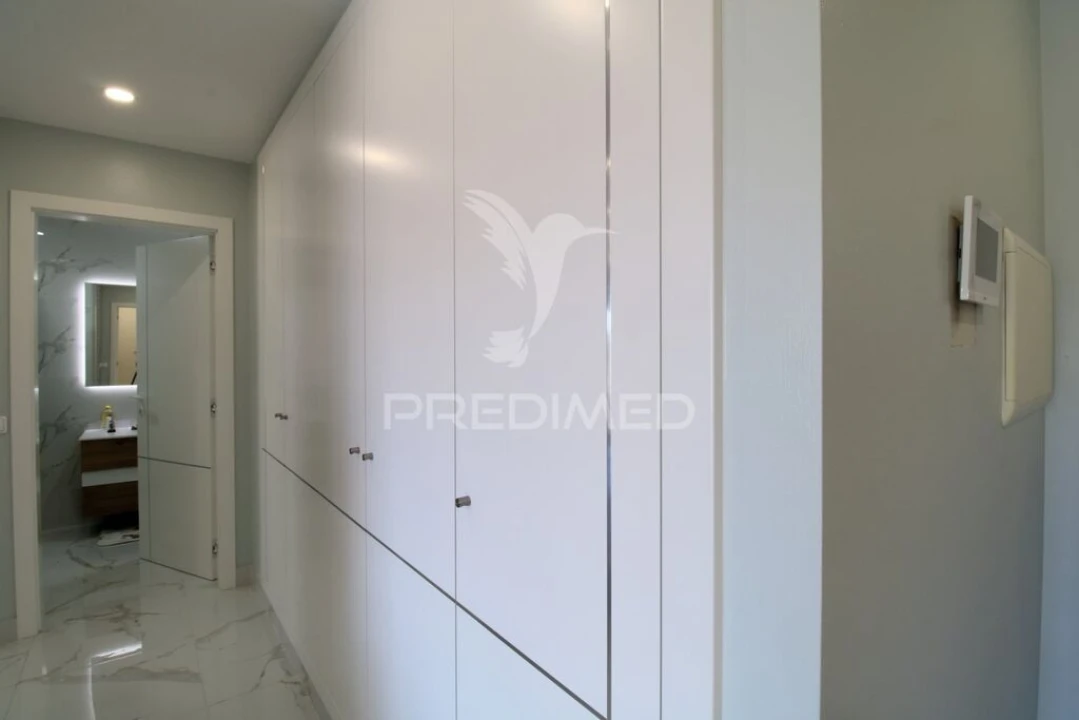 Apartamento T1 para Venda em Portimão Foto 8