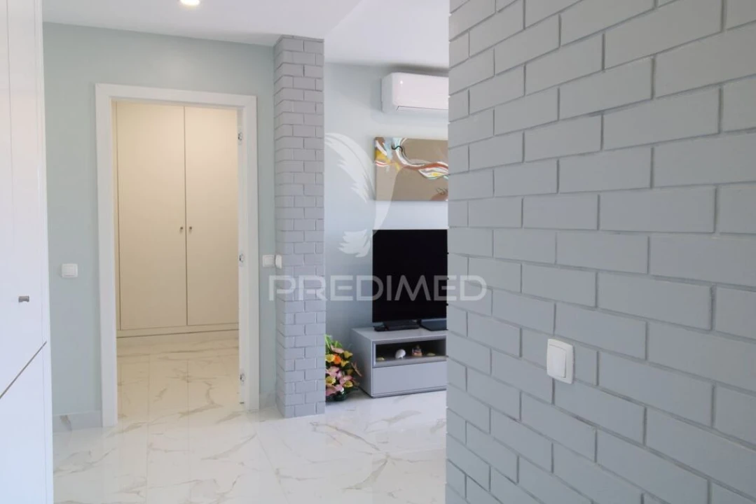 Apartamento T1 para Venda em Portimão Foto 11