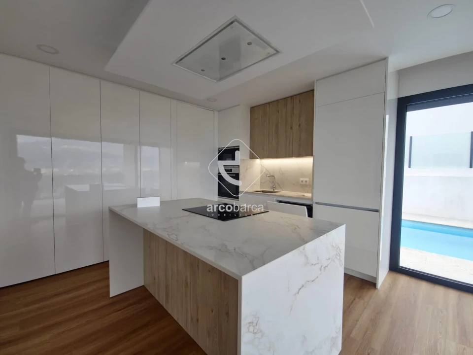 Moradia T3 para Venda em Ribeira Foto 12