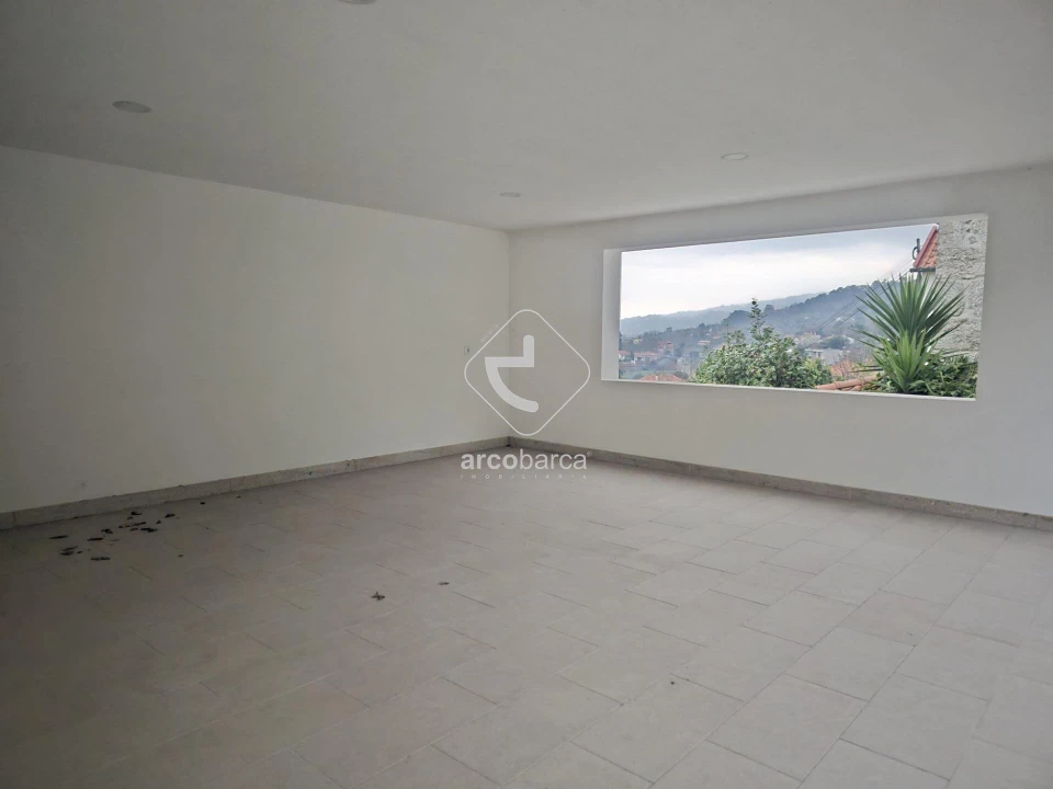 Moradia T3 para Venda em Ribeira Foto 24