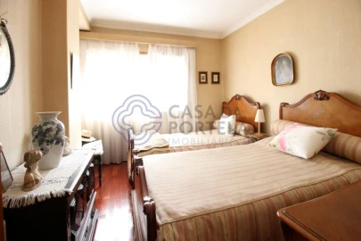 Apartamento T4 para Venda em Paranhos