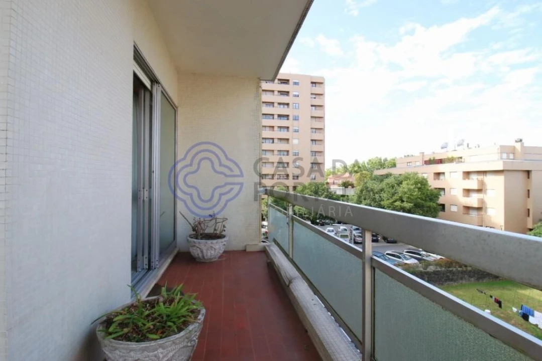 Apartamento T4 para Venda em Paranhos Foto 15