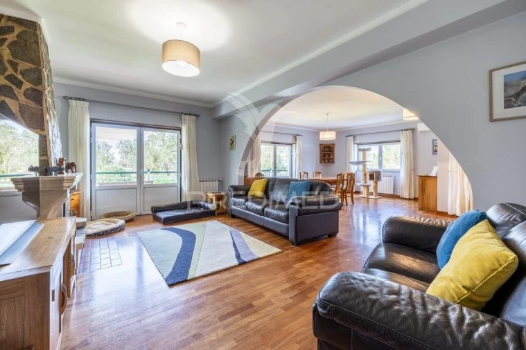 Moradia T3 para Venda em Cela Foto 5