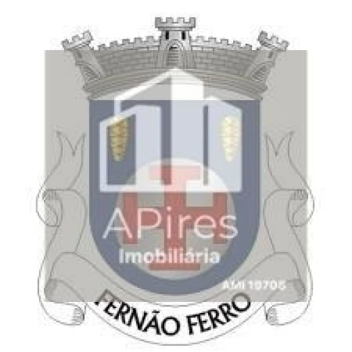 Moradia T4 para Venda em Fernao Ferro Foto 18