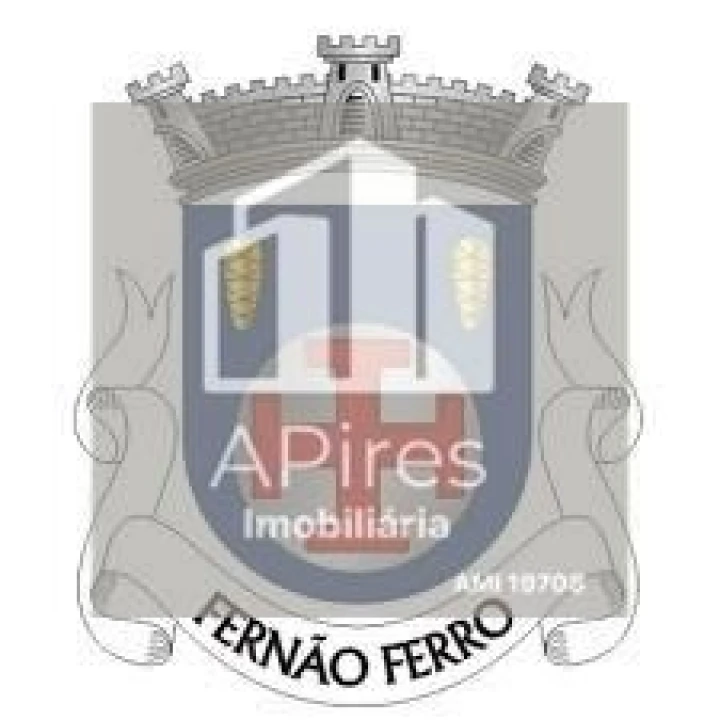 Moradia T4 para Venda em Fernao Ferro Foto 18