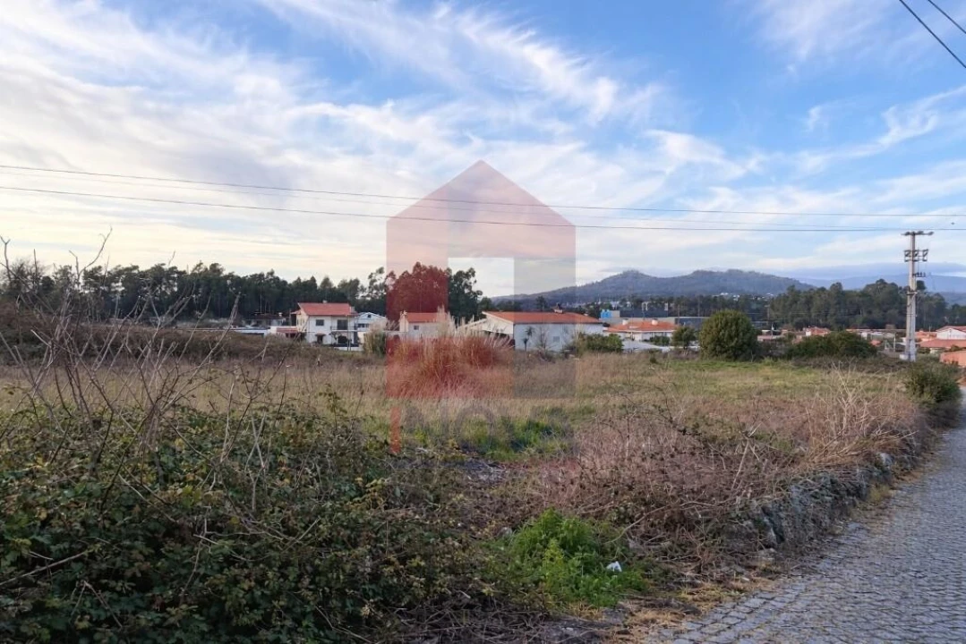 Terreno para Venda em Carvalhal Foto 2