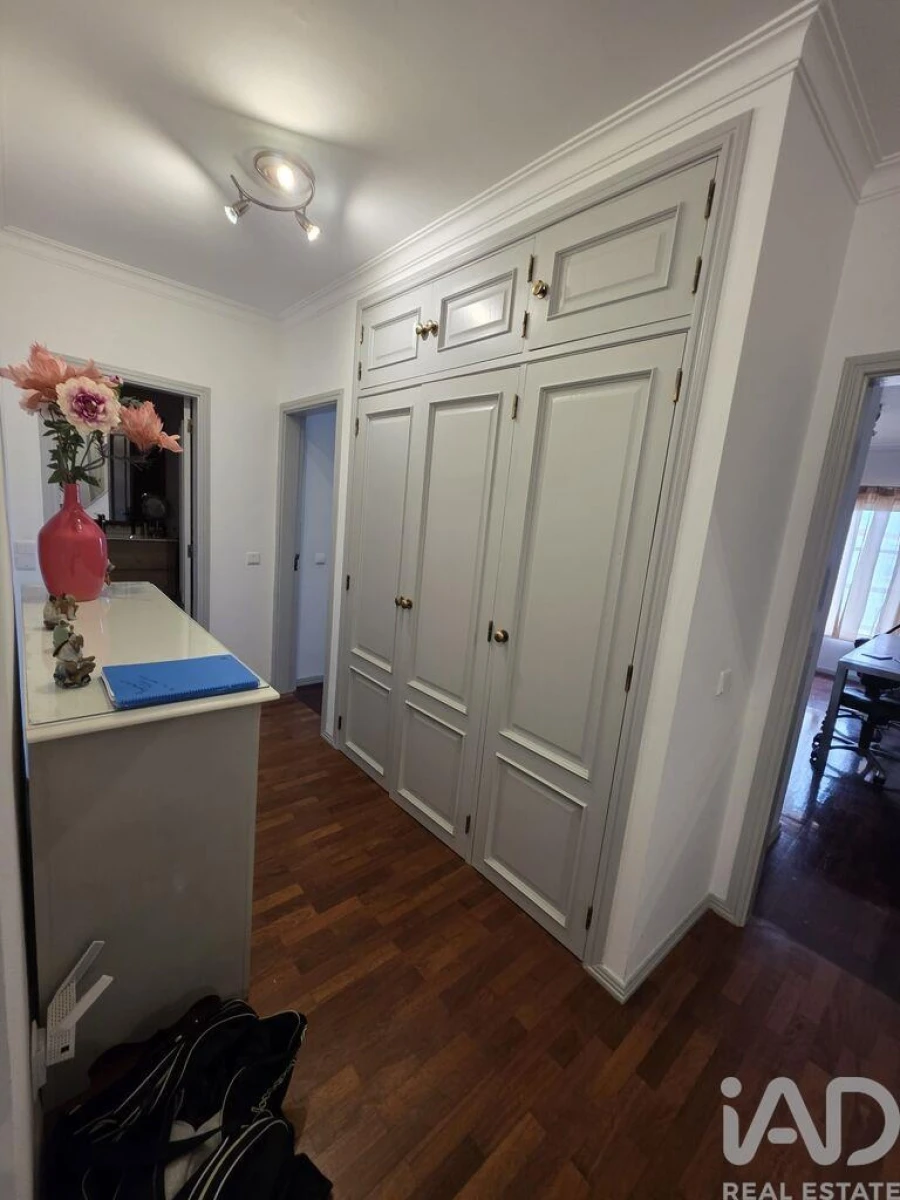 Apartamento T4 para Venda em Faro (Sé e São Pedro) Foto 18