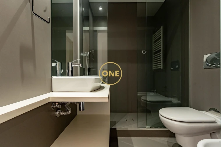 Apartamento T4 para Venda em Santo Antonio dos Olivais Foto 23