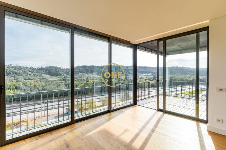 Apartamento T4 para Venda em Santo Antonio dos Olivais