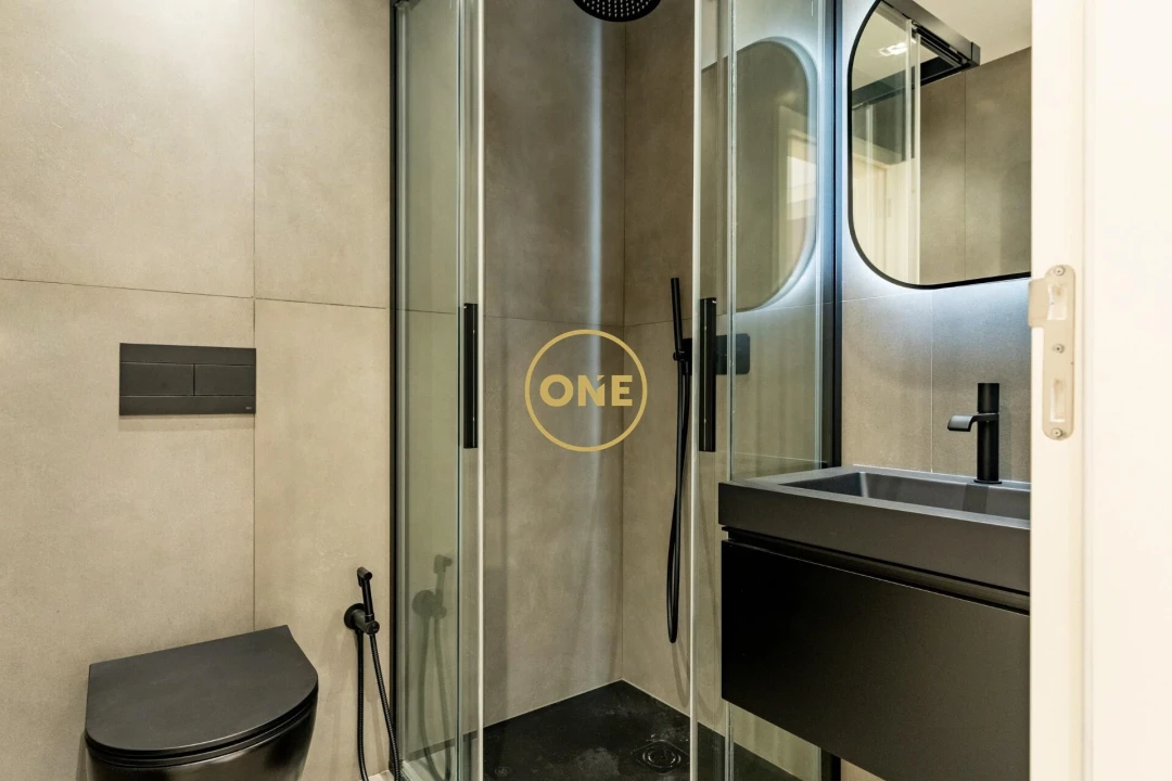 Apartamento T4 para Venda em Santo Antonio dos Olivais Foto 14