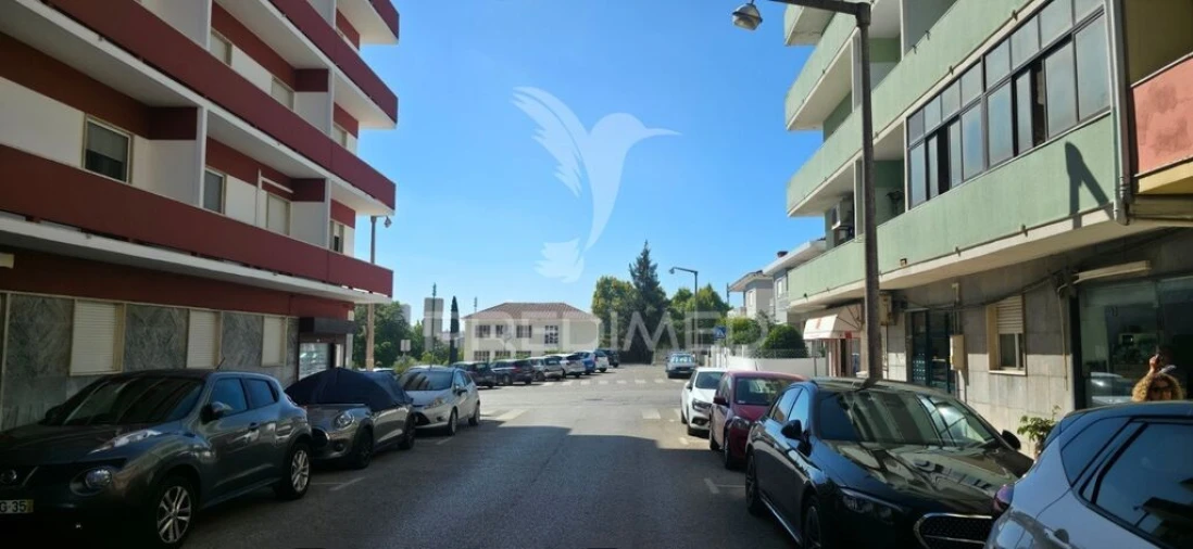 Apartamento T3 para Venda em Gambia-Pontes-Alto da Guerra Foto 1