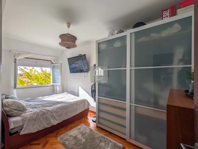 Apartamento T3 para Venda em Almada, Cova da Piedade, Pragal e Cacilhas Foto 5