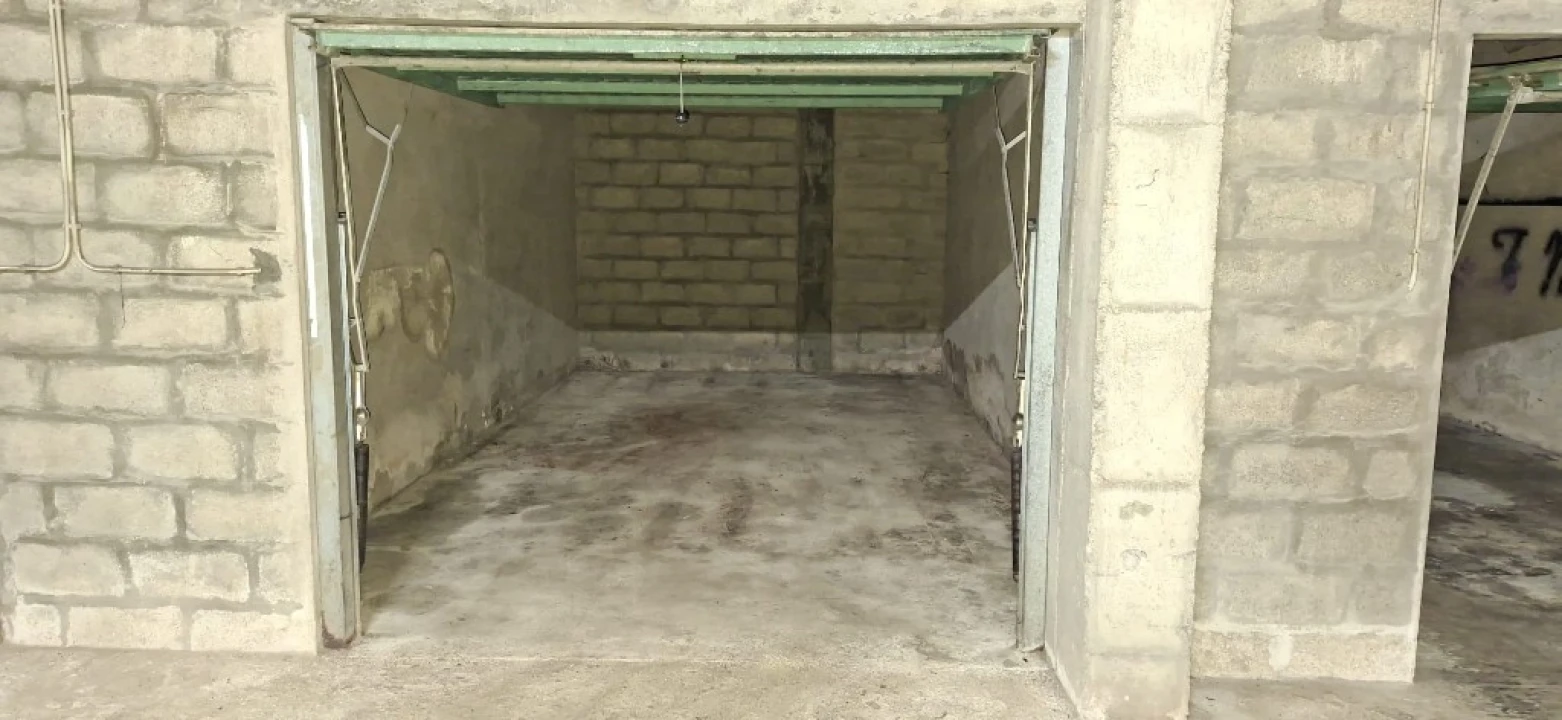 Garagem para Arrendamento em Ferreiros, Prozelo e Besteiros Foto 2