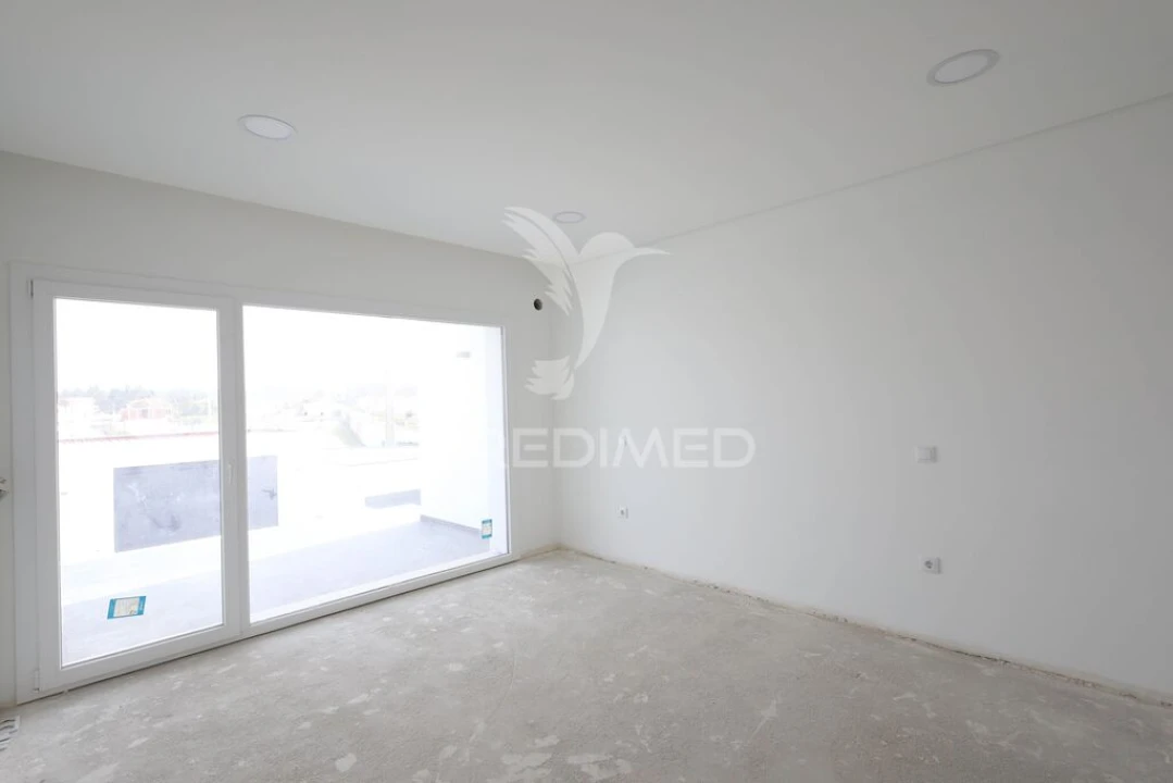 Moradia T5 para Venda em Nossa Sra de Fatima Foto 5