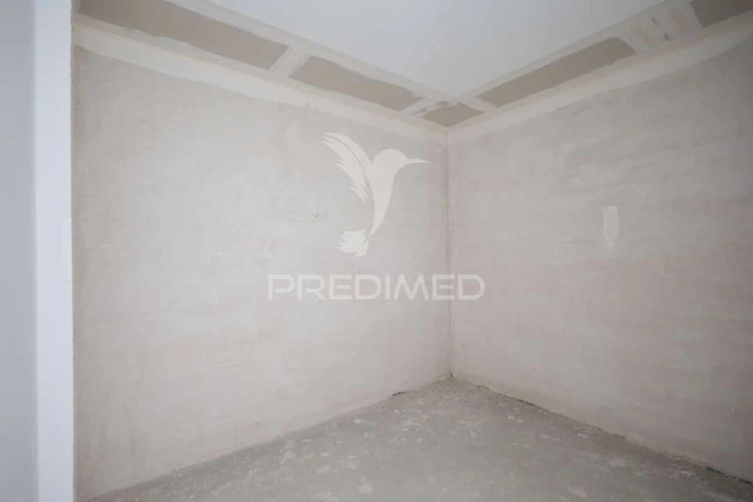 Moradia T5 para Venda em Nossa Sra de Fatima Foto 8