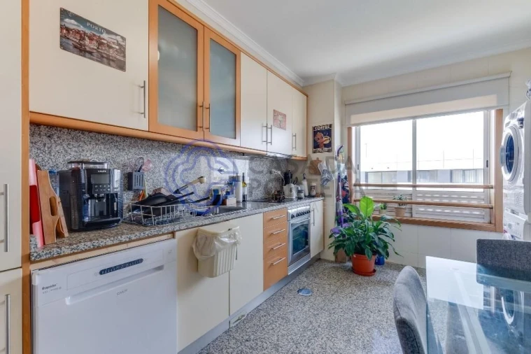 Apartamento T2 para Venda em Santa Marinha e São Pedro da Afurada Foto 13