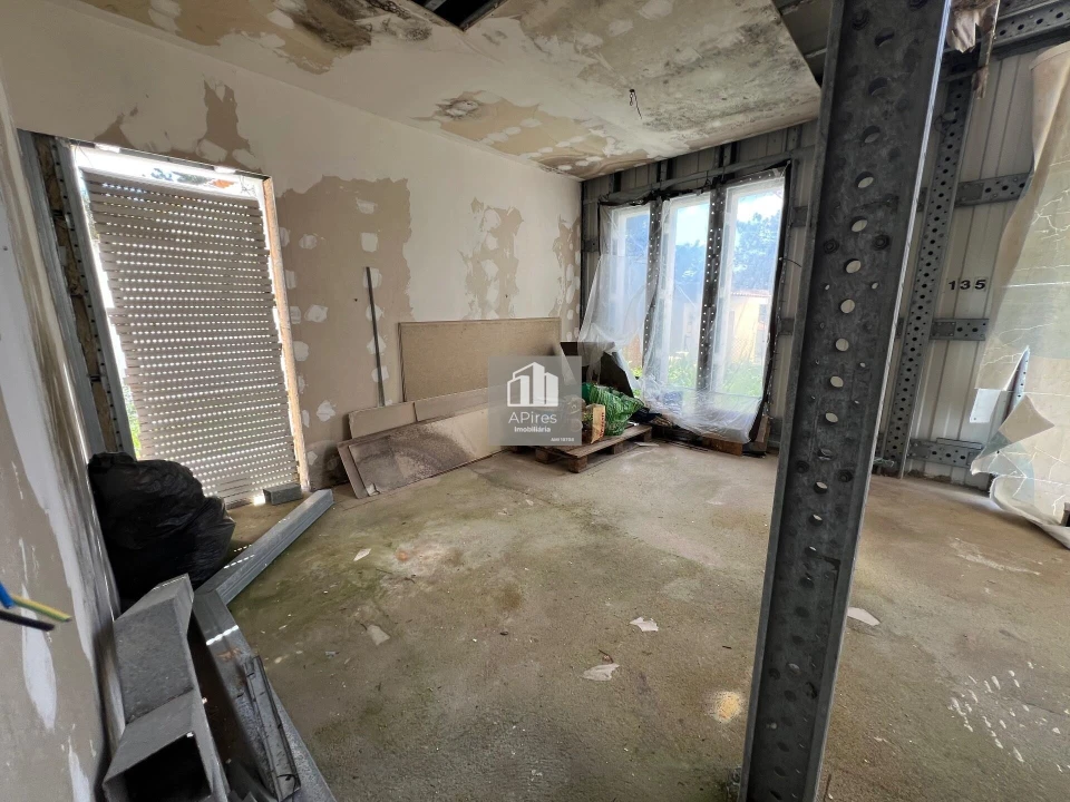 Moradia T2 para Venda em Charneca de Caparica e Sobreda Foto 17