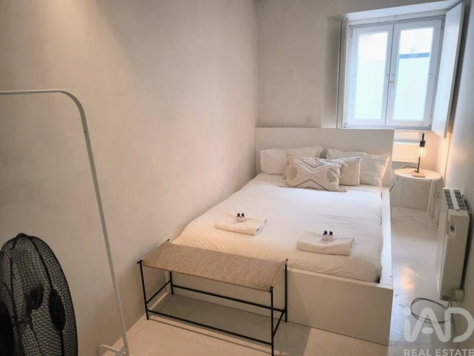 Apartamento T2 para Arrendamento em Misericórdia Foto 4