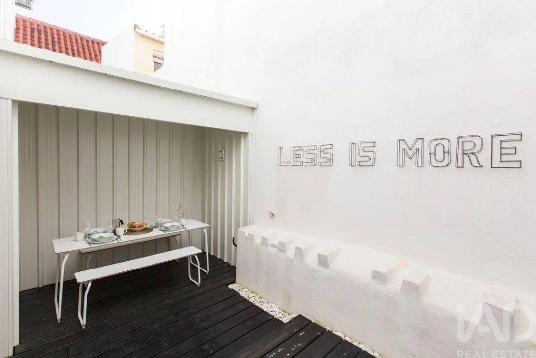 Apartamento T2 para Arrendamento em Misericórdia Foto 14