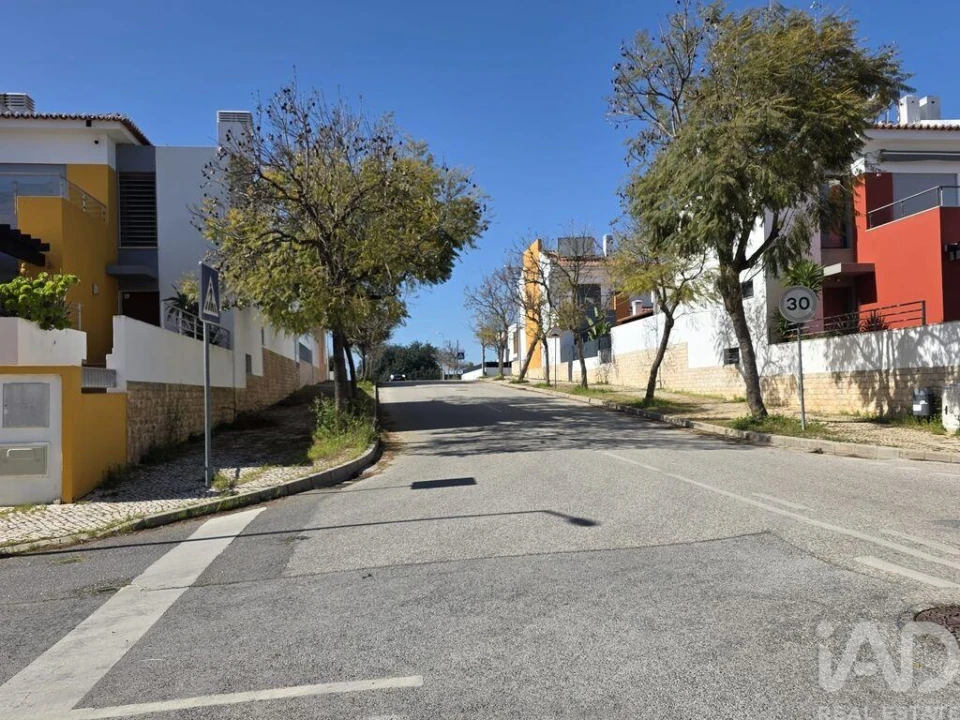 Apartamento T2 para Venda em Portimão Foto 19