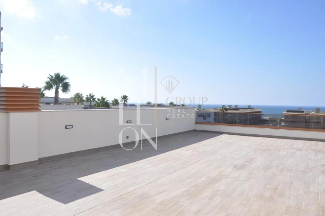 Apartamento T2 para Venda em Quarteira Foto 7