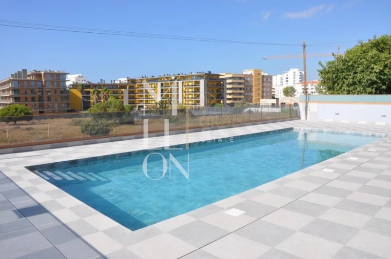 Apartamento T2 para Venda em Quarteira Foto 6