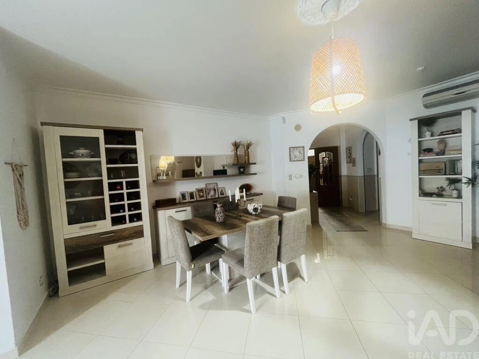 Moradia T6 para Venda em Beja (Salvador e Santa Maria da Feira) Foto 11