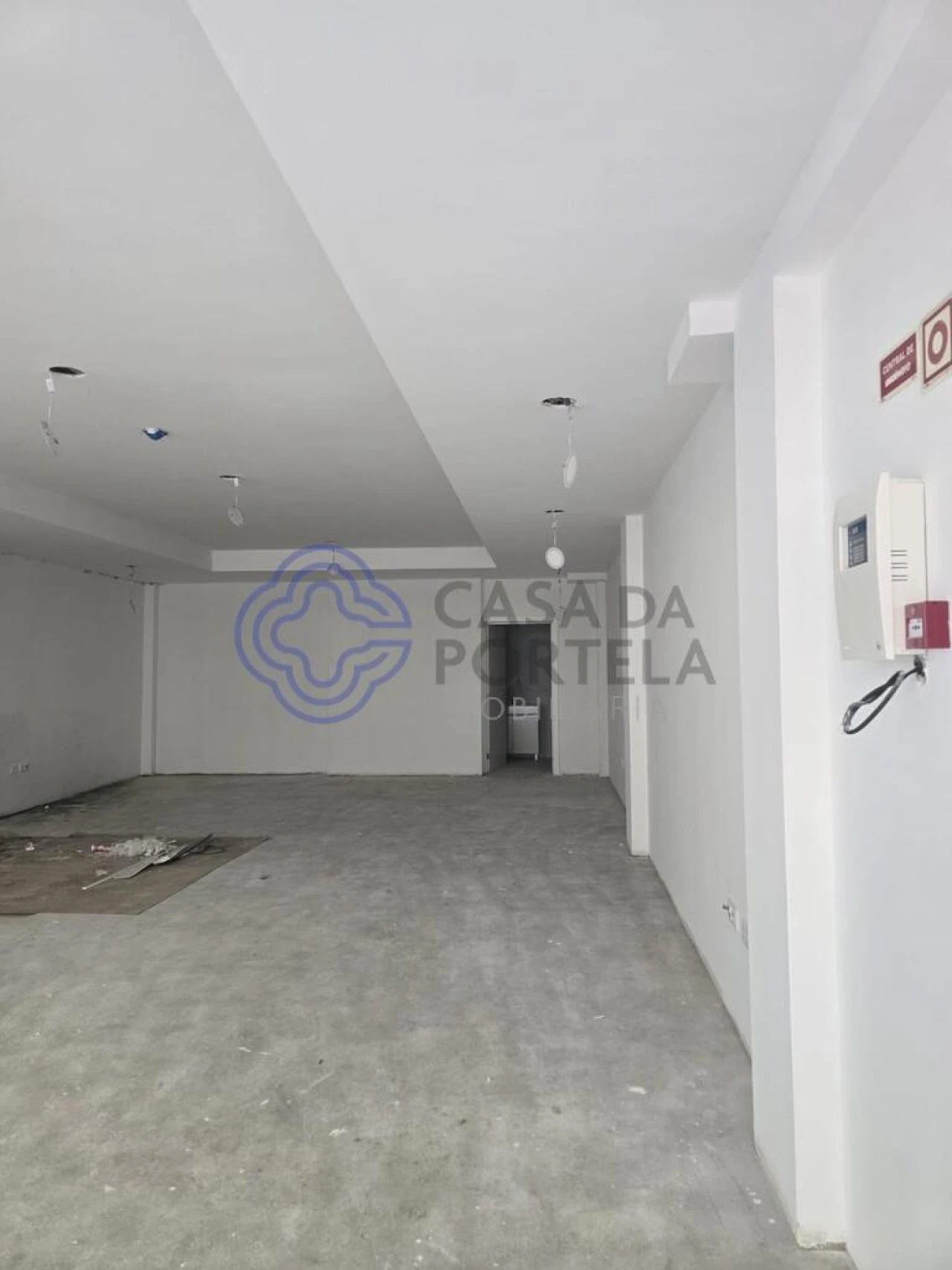 Loja para Arrendamento em Espinho Foto 33