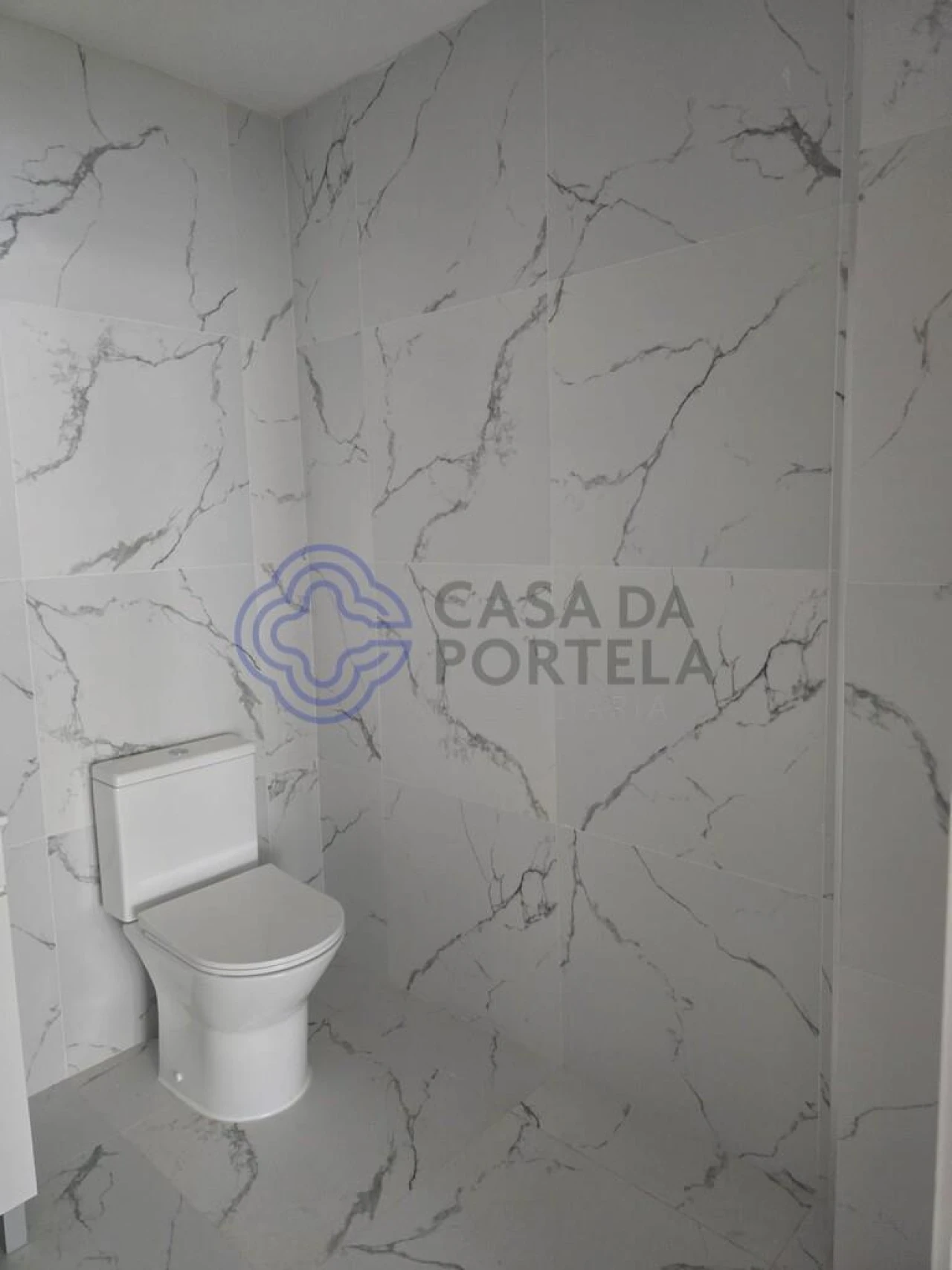 Loja para Arrendamento em Espinho Foto 15