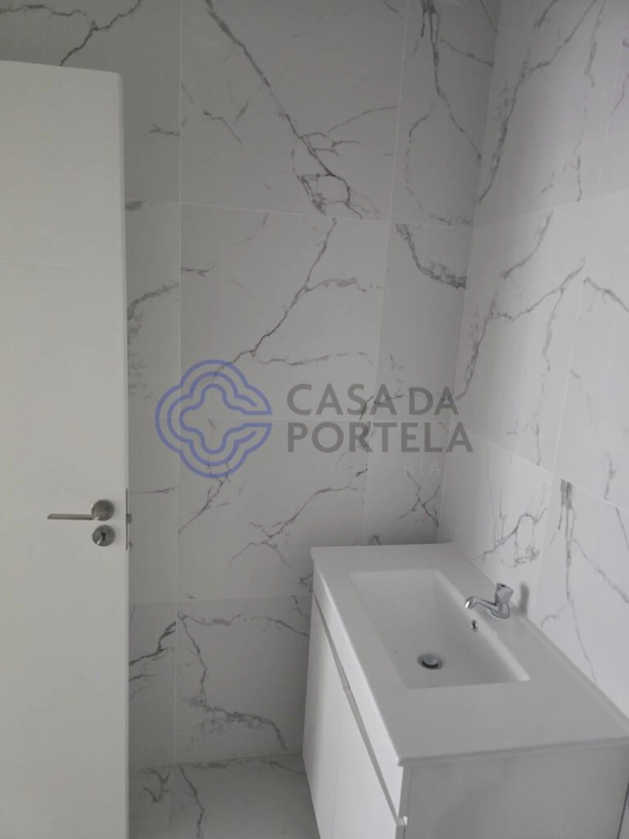 Loja para Arrendamento em Espinho Foto 28