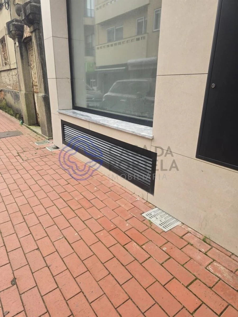 Loja para Arrendamento em Espinho Foto 5