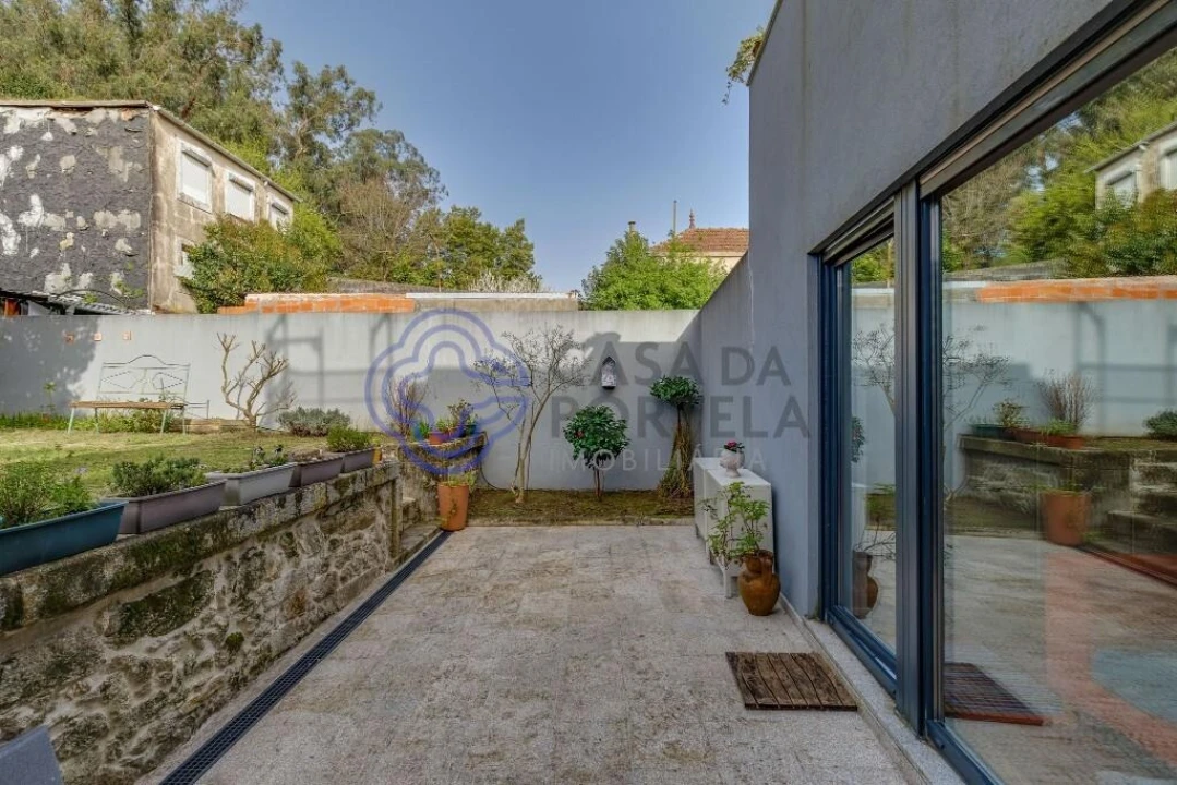 Moradia T3 para Venda em Campanhã Foto 30