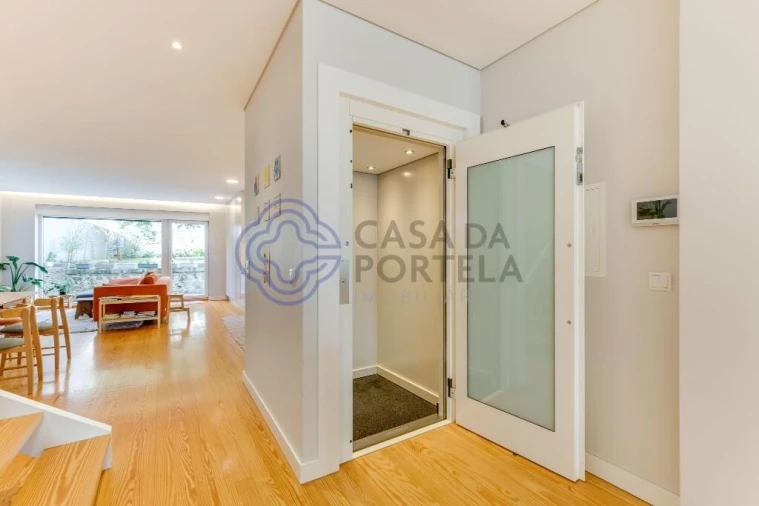 Moradia T3 para Venda em Campanhã Foto 12