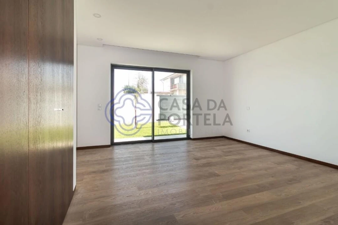 Moradia T3 para Venda em Santa Maria da Feira, Travanca, Sanfins e Espargo Foto 38